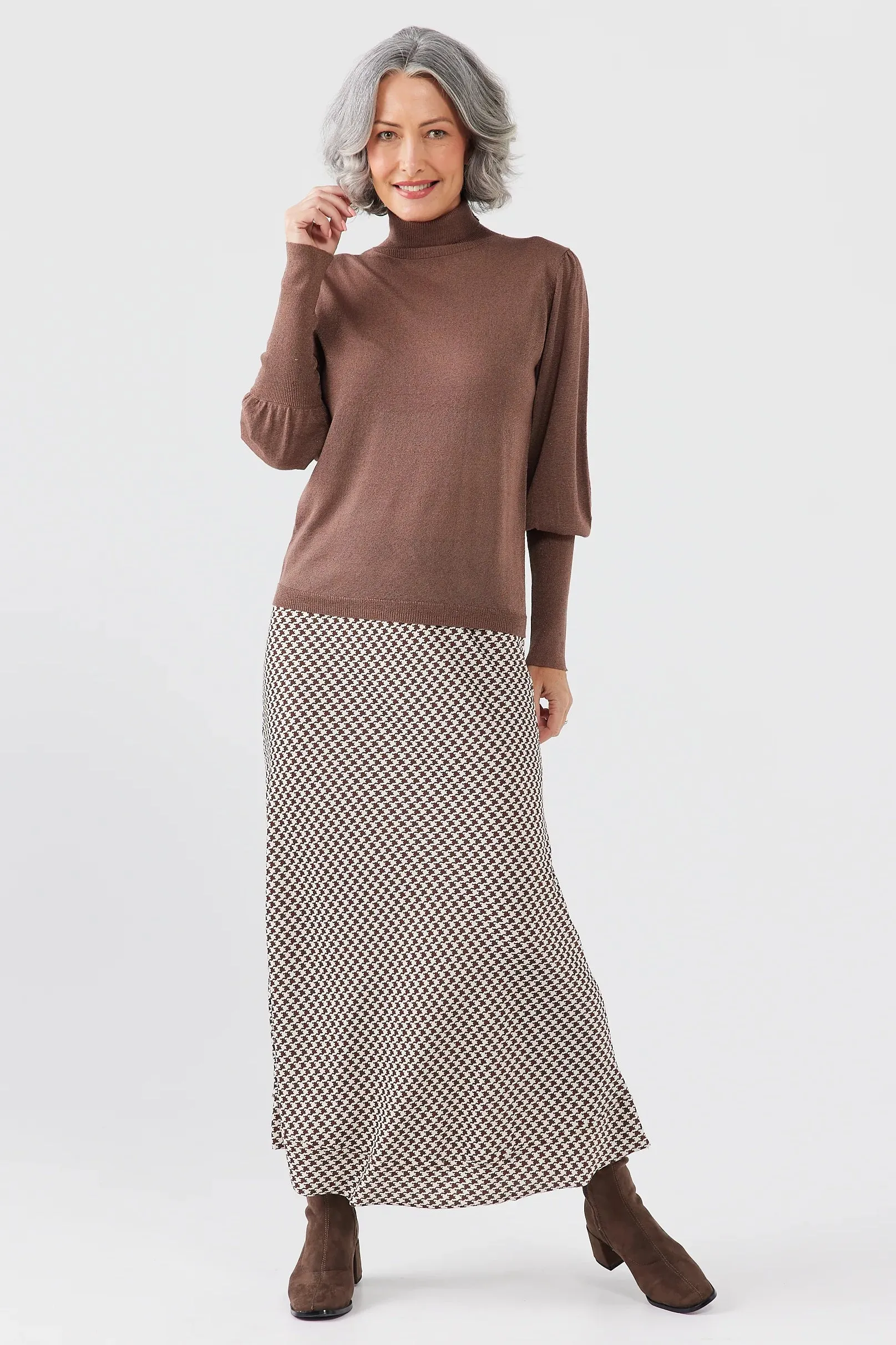 Carrington Skirt in Chocolate Houndstooth