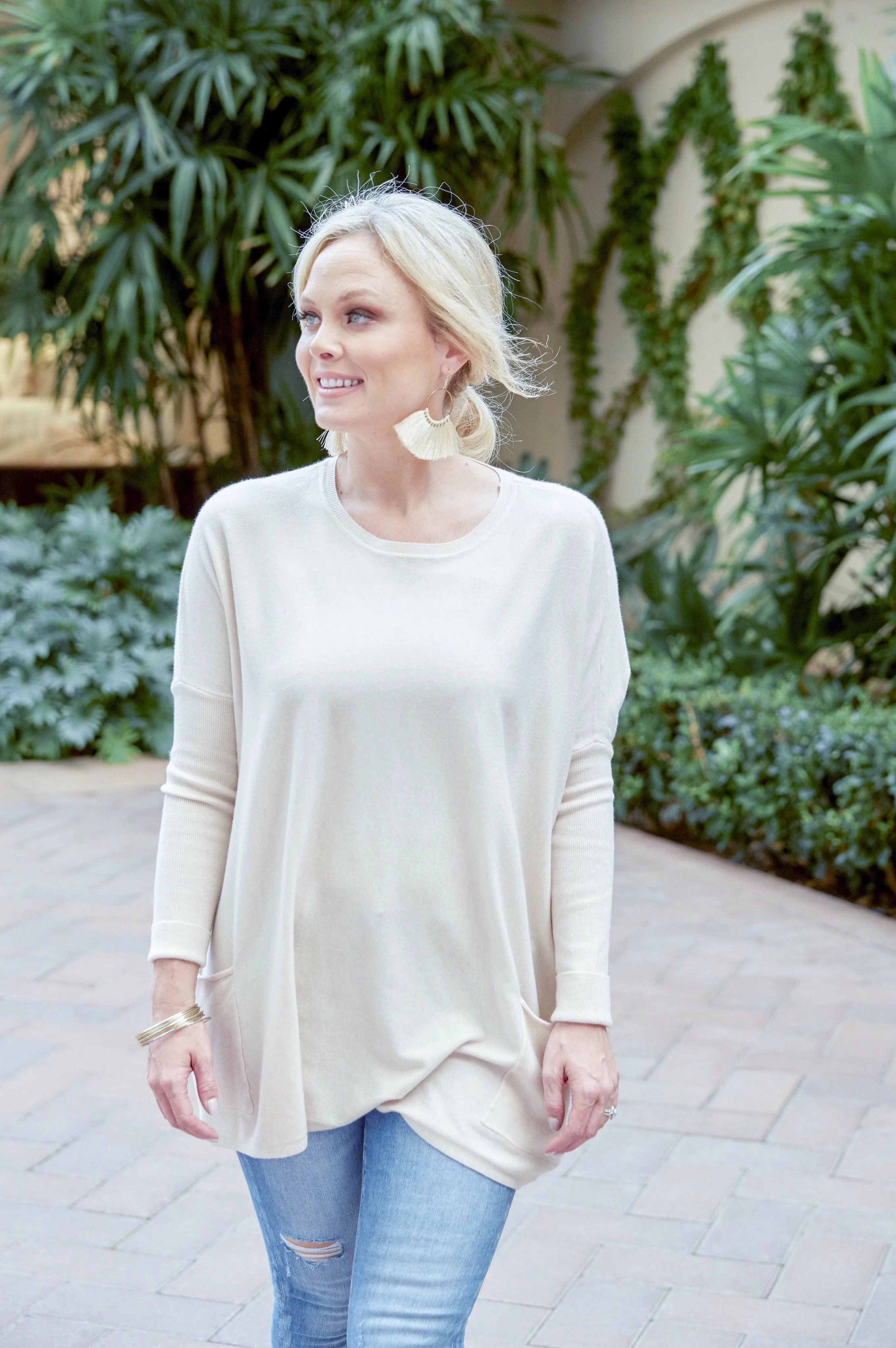 Falling In Love Two Pocket Sweater In Oatmeal