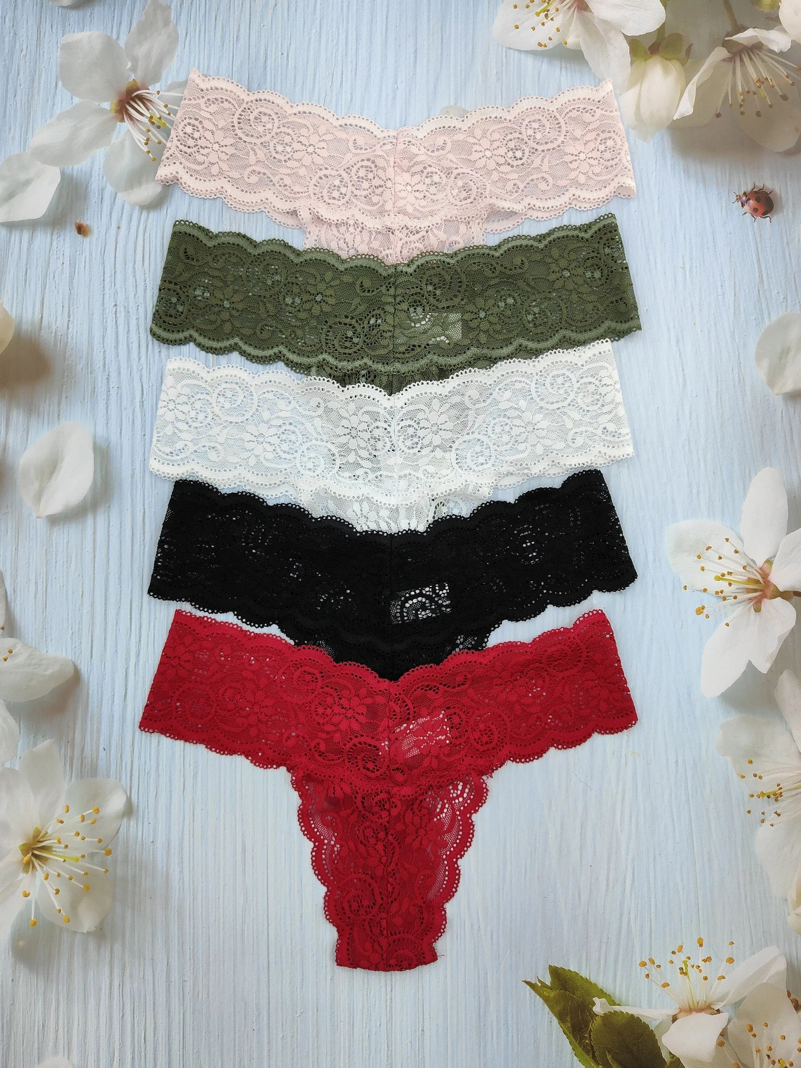 Floral Lace Thongs Soft Comfy Scallop Trim Lingerie Set