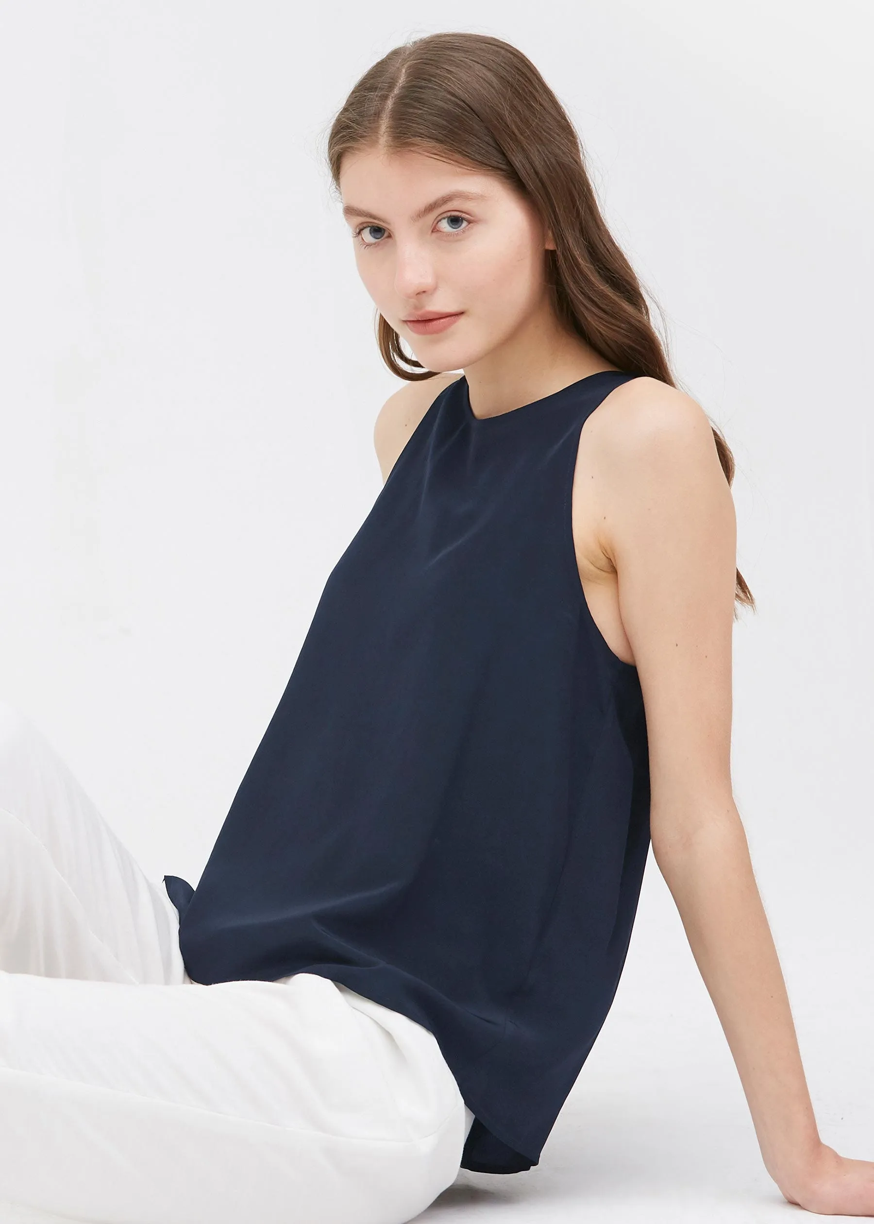 Round Neck Sleeveless Silk Camisole