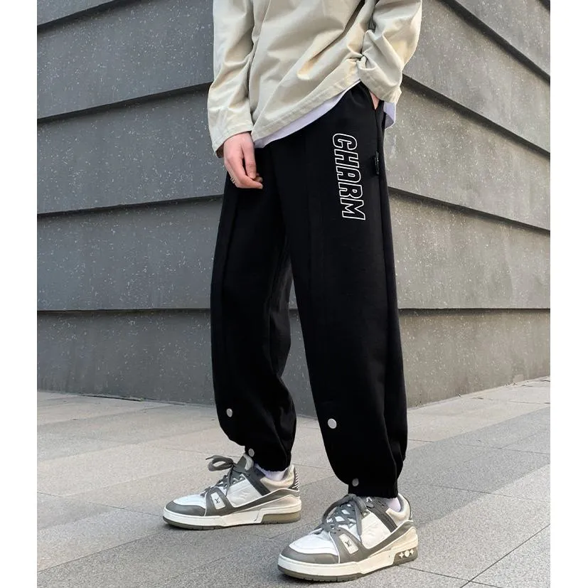 Slit Hem Knitted Tapered Loose Fit Sweatpant