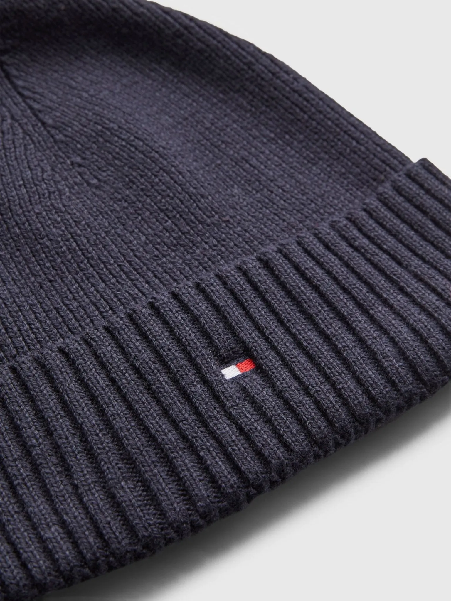 Tommy Hilfiger Essential Scarf & Beanie Set