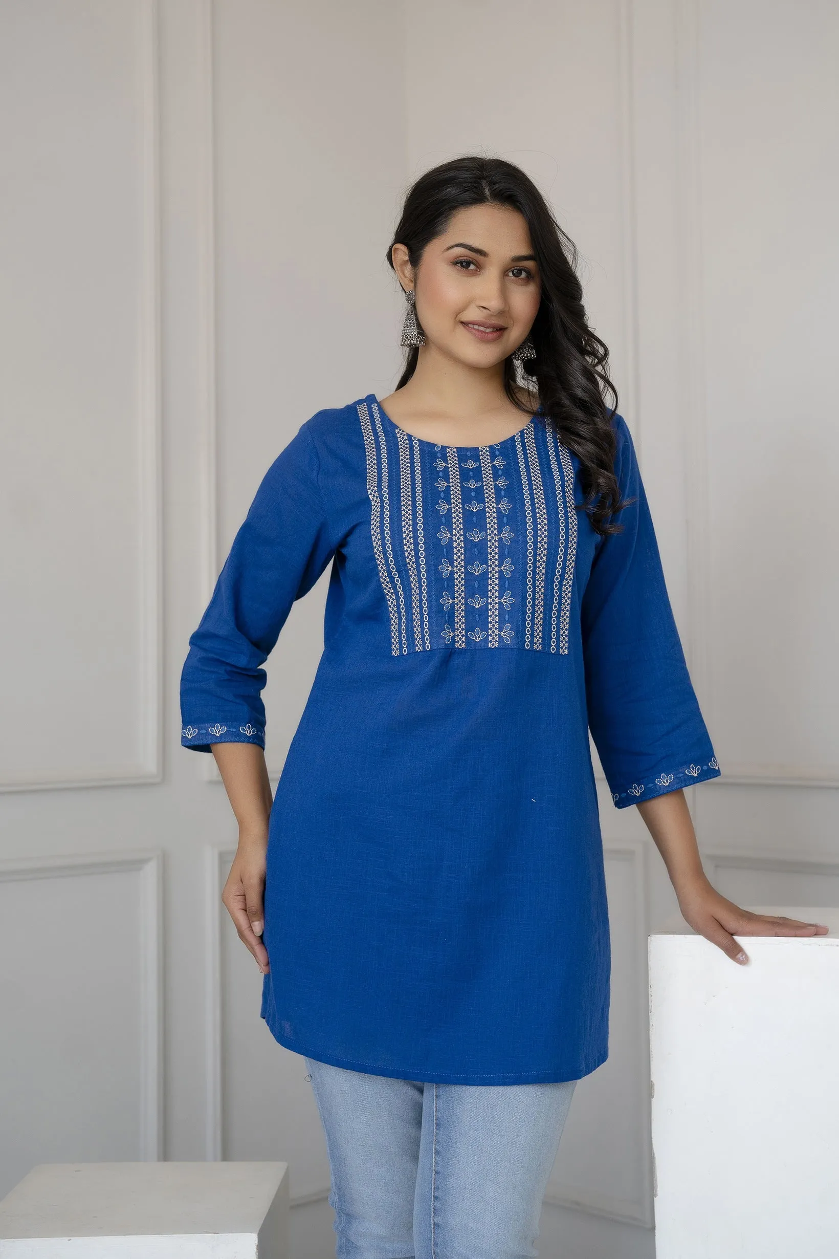 Women Blue Embroidered Straight Tunic